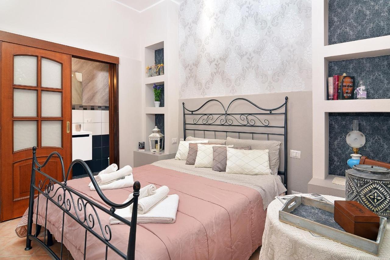 Sa Rocchitta House B&B Боса Экстерьер фото